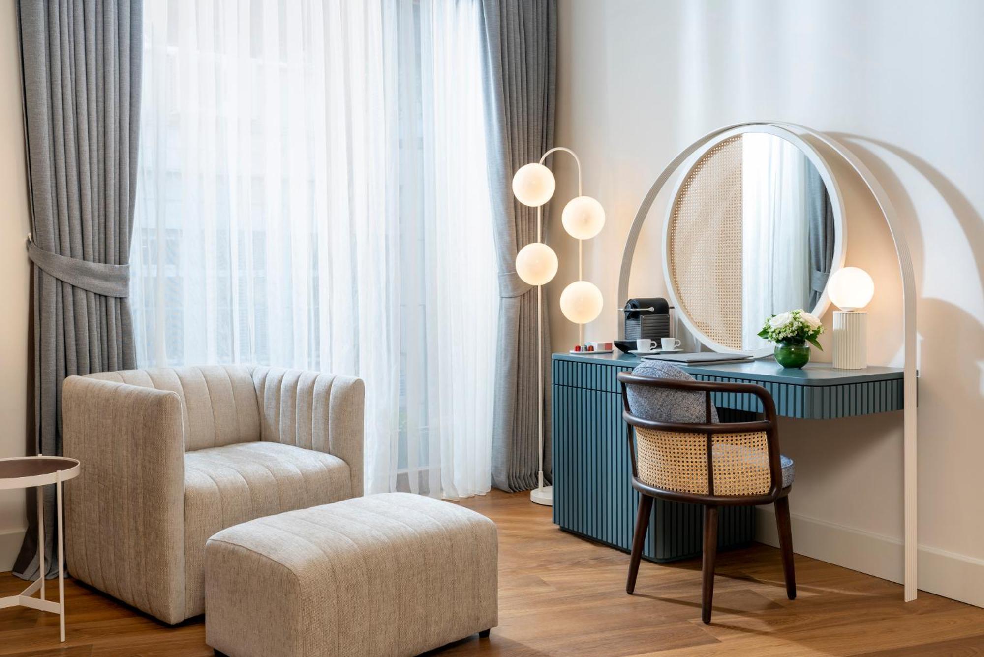 Ecole St. Pierre Hotel Стамбул Экстерьер фото